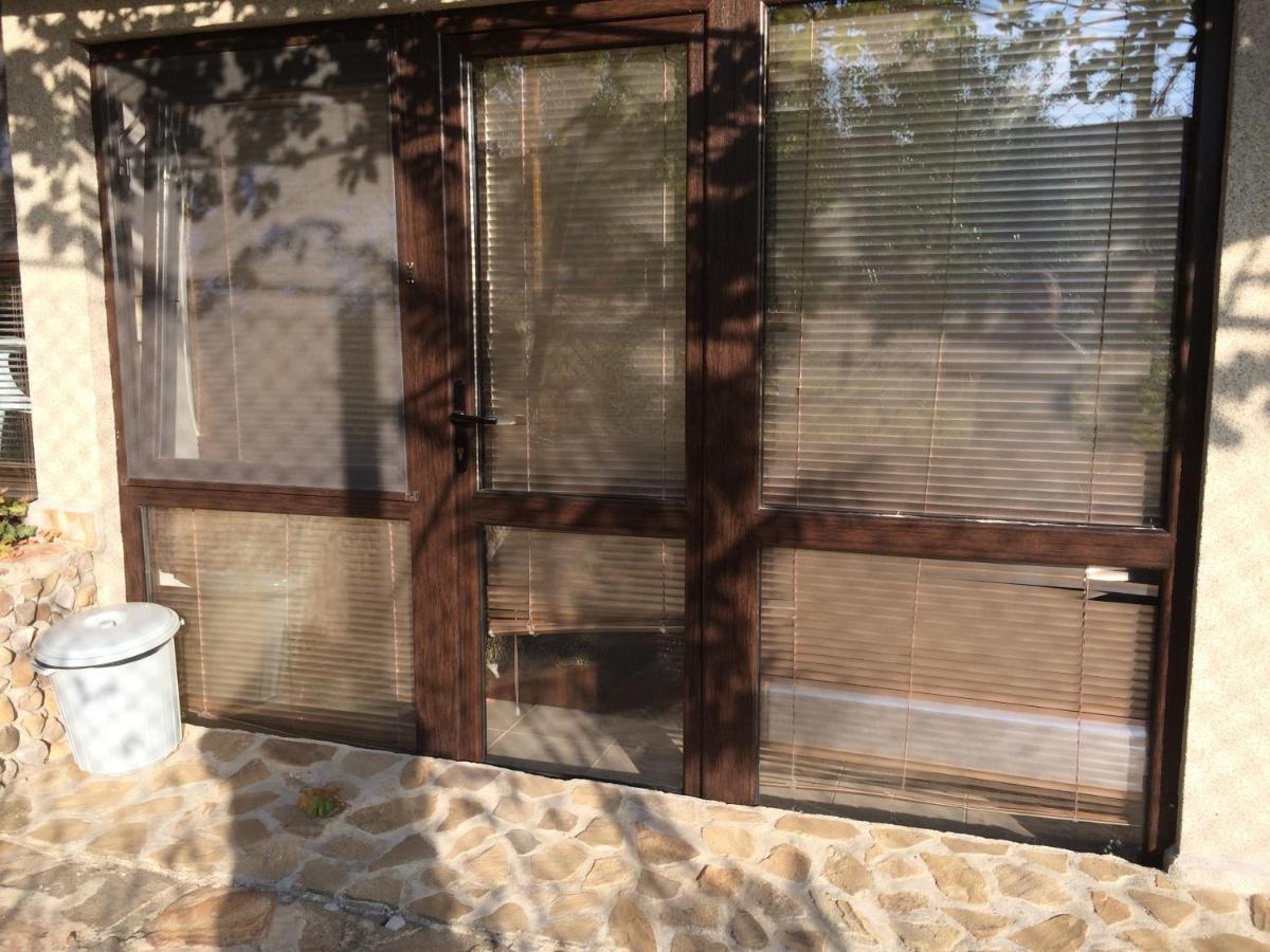 Family Hotel Belvedere Dŭlgopol Εξωτερικό φωτογραφία