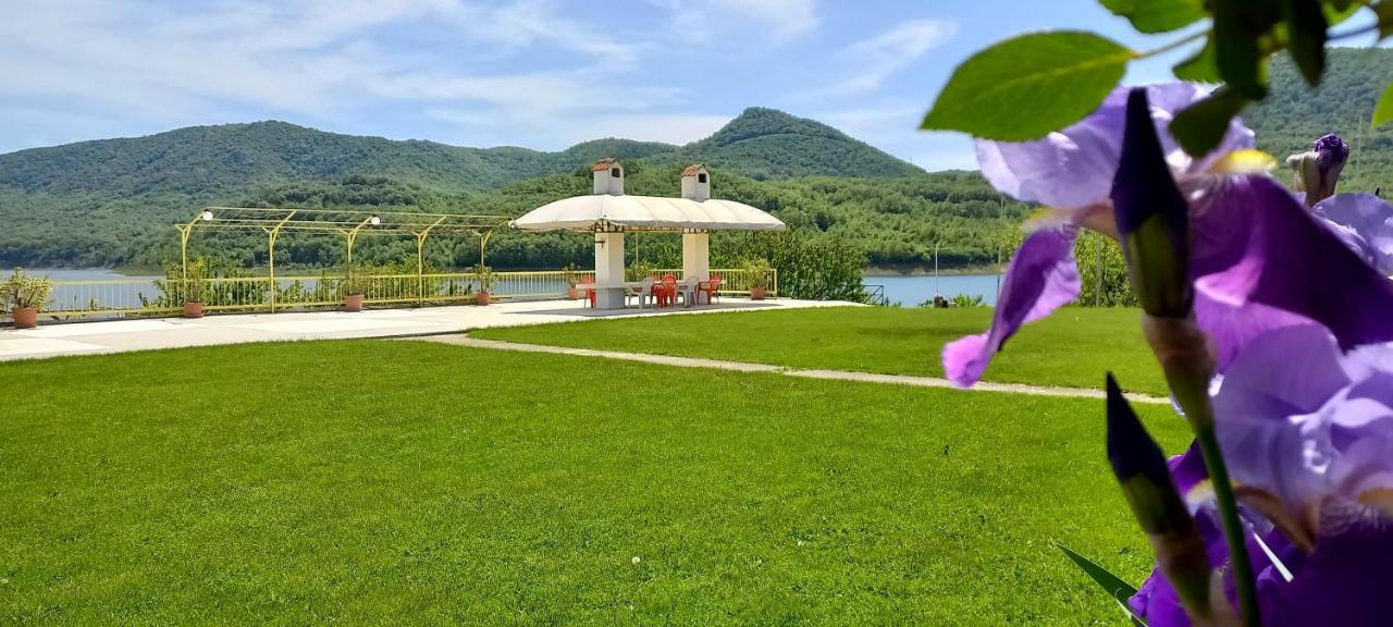 Family Hotel Belvedere Dŭlgopol Εξωτερικό φωτογραφία