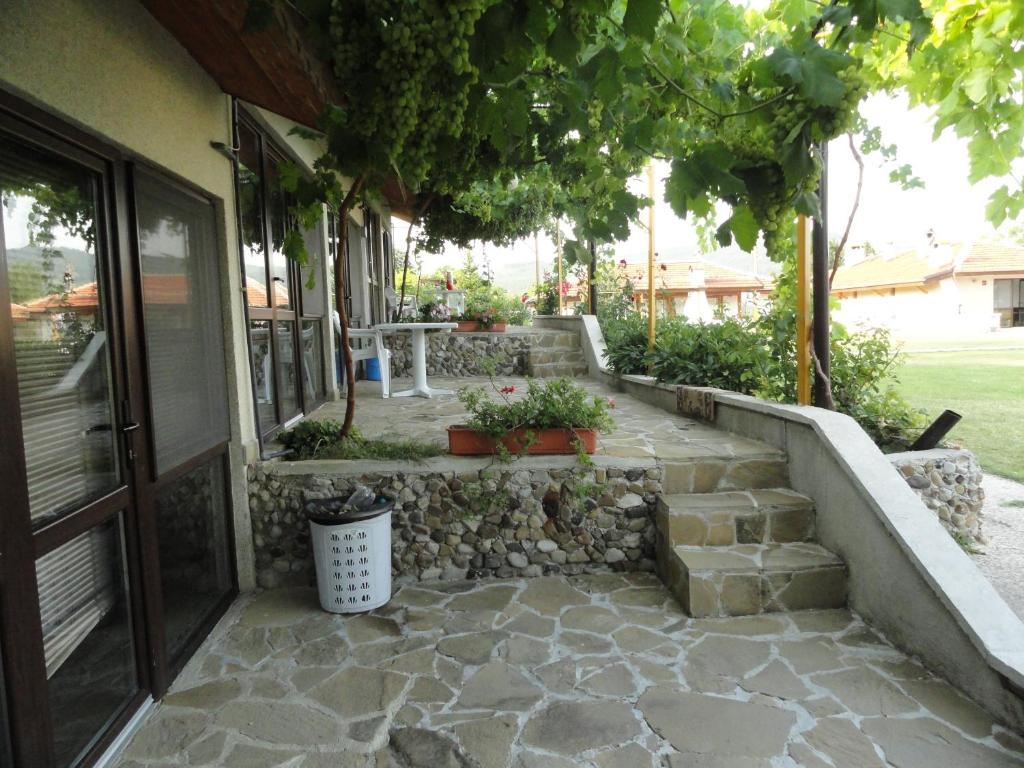 Family Hotel Belvedere Dŭlgopol Δωμάτιο φωτογραφία